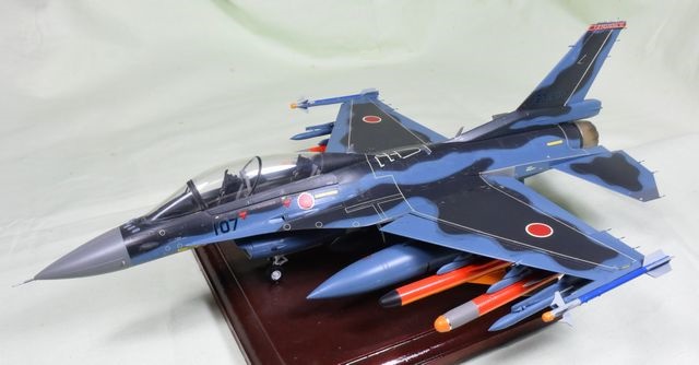 F-2B_3