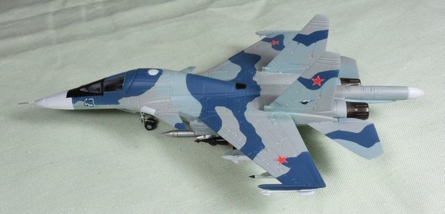 SU-34_3