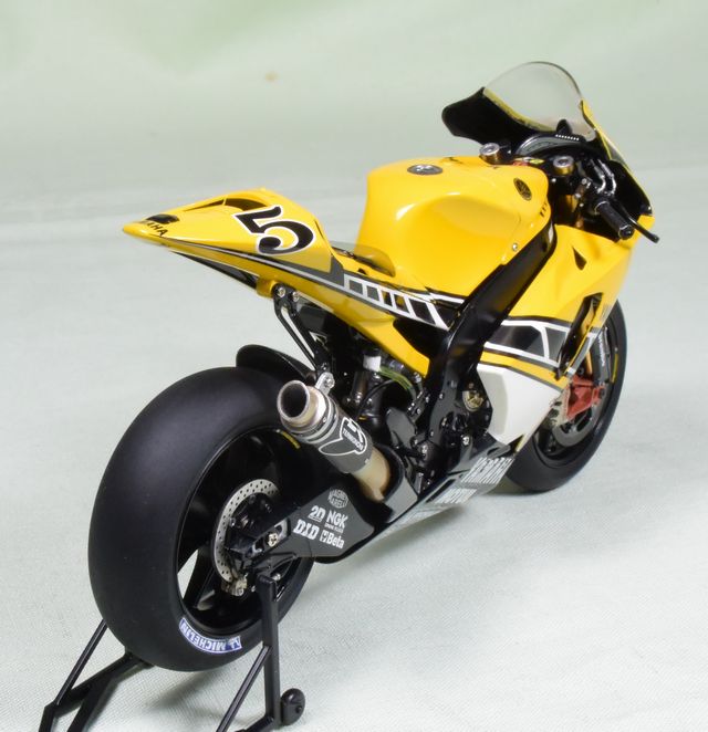 YZR50TH_4
